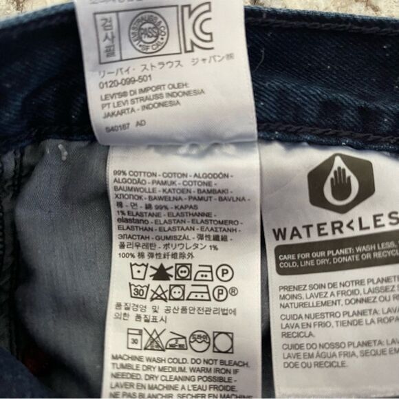 Levis Premium Denim Wedgie Dark Wash High Waist Speckled Jeans Size 27 - Picture 7 of 7